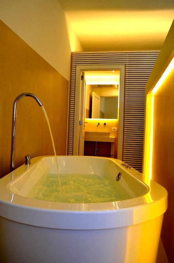 Luiselle Charming Accommodation Sorrento City Center מראה חיצוני תמונה