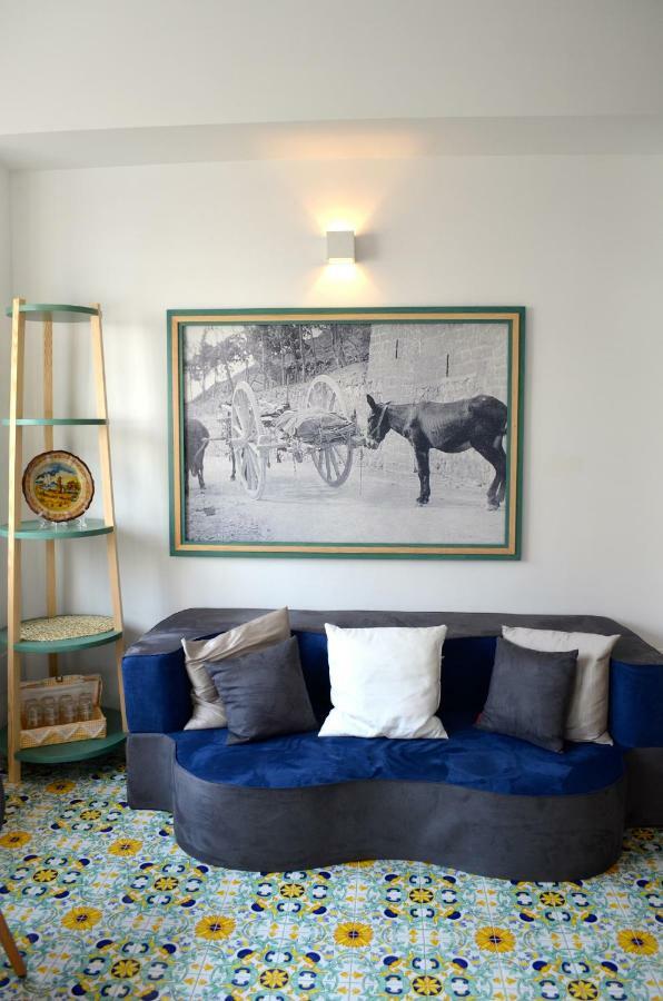 Luiselle Charming Accommodation Sorrento City Center מראה חיצוני תמונה