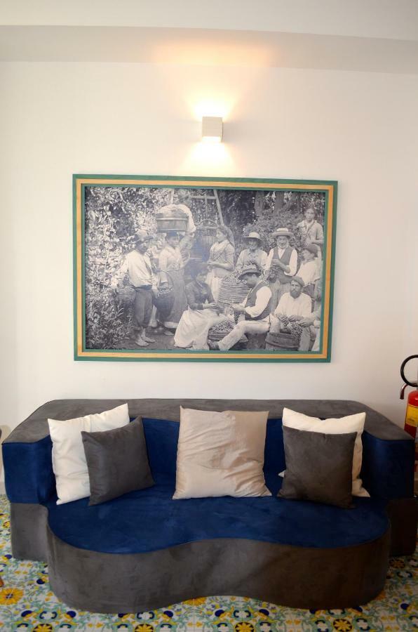 Luiselle Charming Accommodation Sorrento City Center מראה חיצוני תמונה